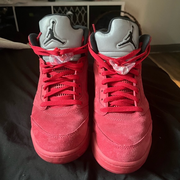 Size 9.5 in men’s. - Picture 2 of 3